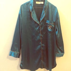 Vintage green Victoria Secret long silky sleepwear